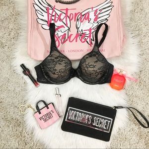 36 C Victoria Secret Bra